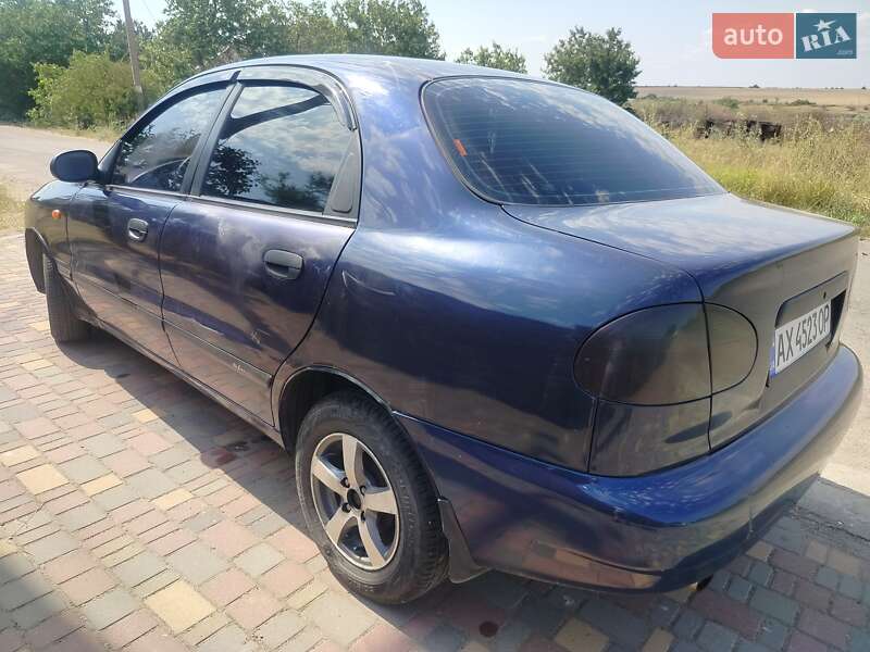 Седан Daewoo Sens 2004 в Очакове