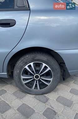 Седан Daewoo Sens 2013 в 