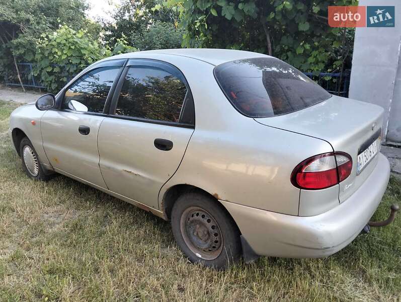 Седан Daewoo Sens 2010 в Кищенцях