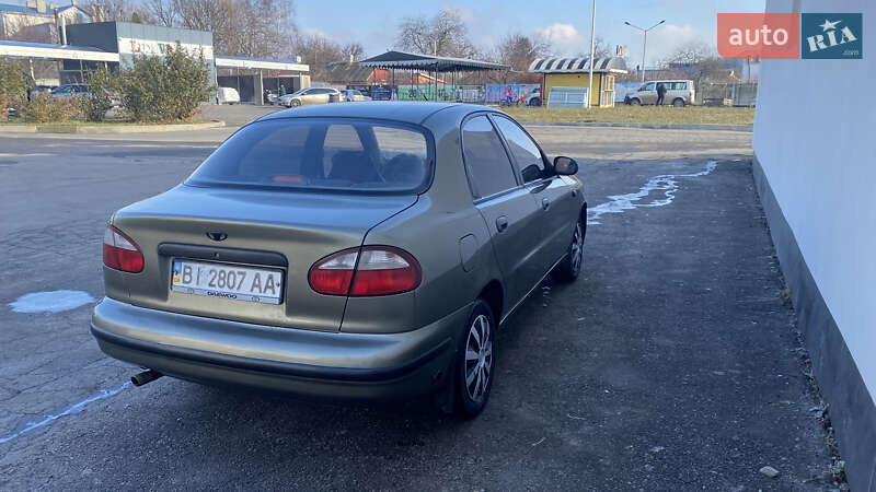 Седан Daewoo Sens 2004 в Полтаві