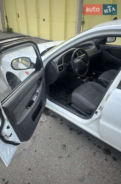 Седан Daewoo Sens 2011 в 