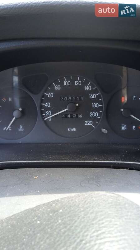 Седан Daewoo Sens 2003 в Бродах
