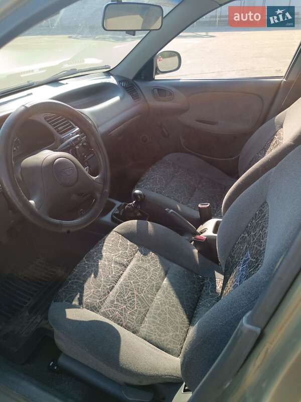 Седан Daewoo Sens 2005 в Запоріжжі