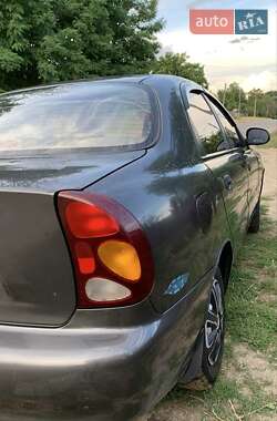 Седан Daewoo Sens 2012 в 