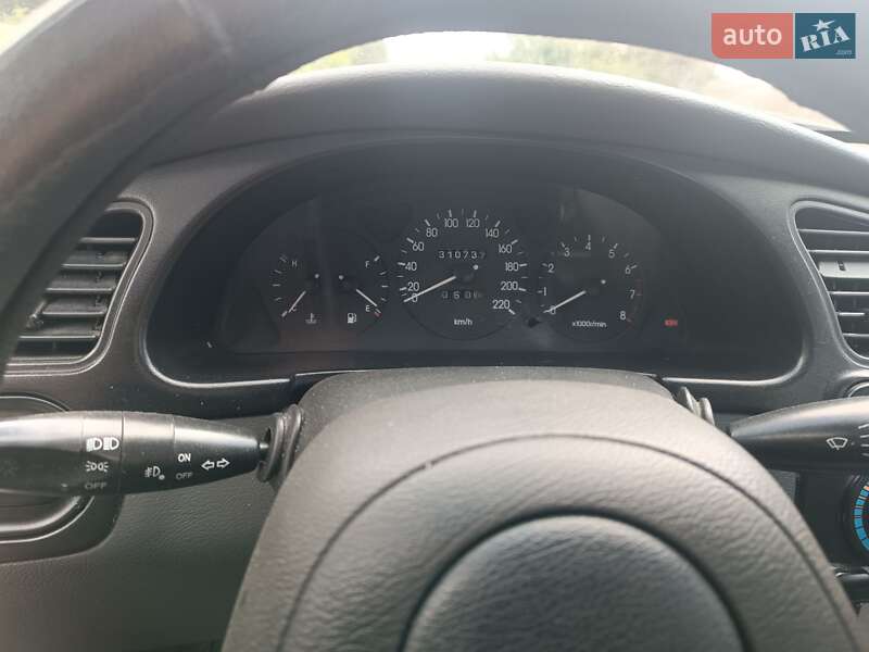 Седан Daewoo Sens 2004 в Ровно