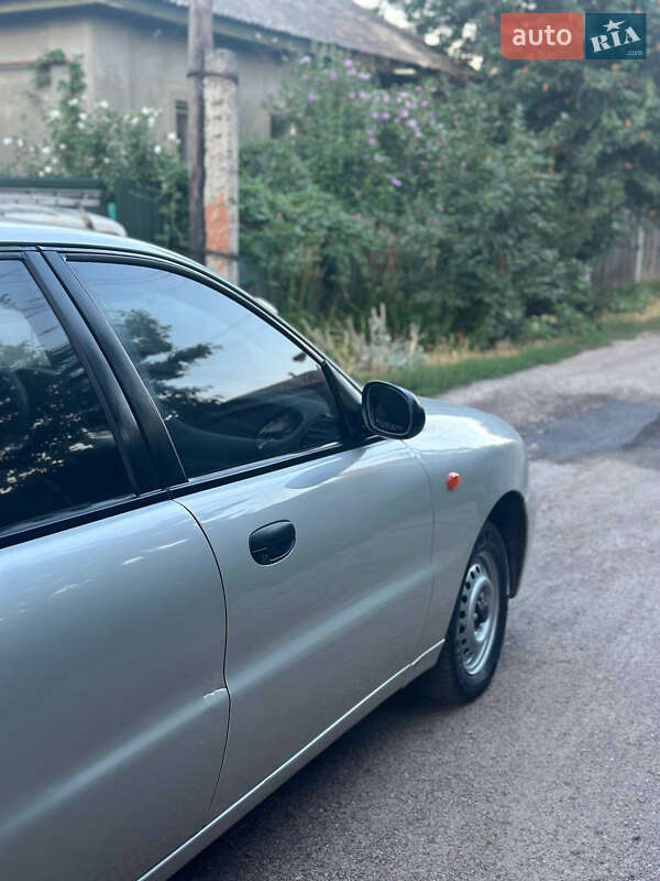 Седан Daewoo Sens 2004 в Черкассах
