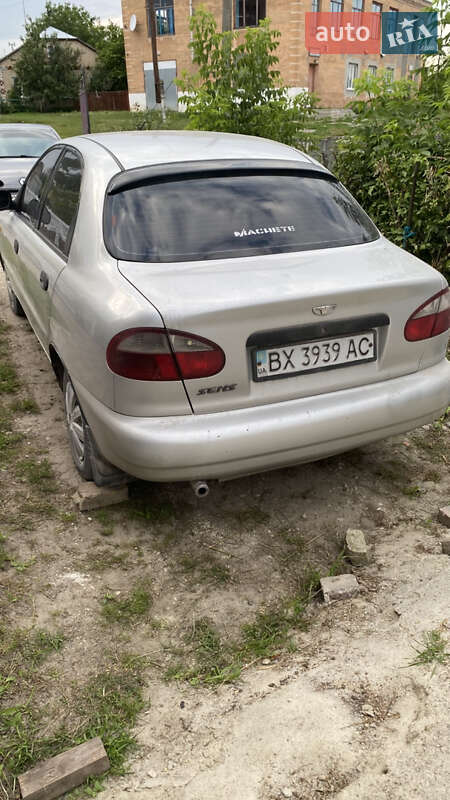 Седан Daewoo Sens 2004 в Волочиске