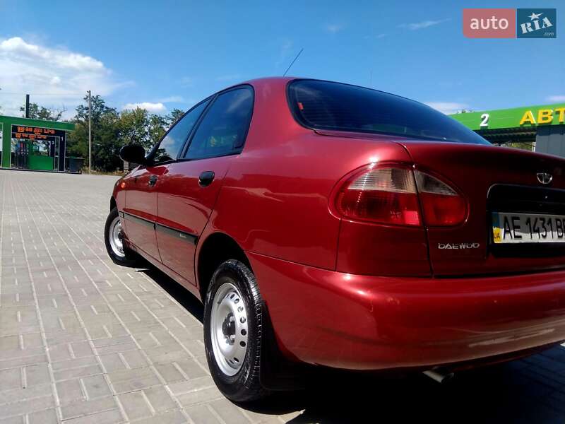 Седан Daewoo Sens 2006 в Новомосковске