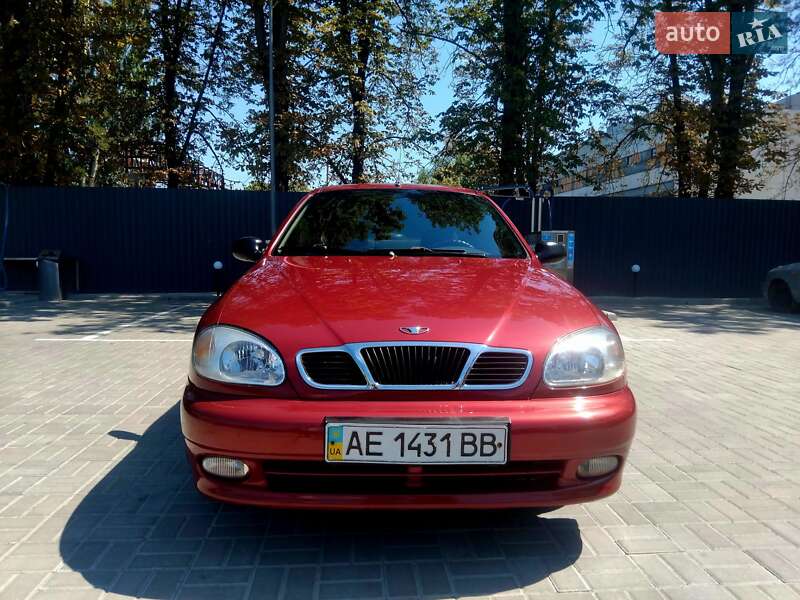Седан Daewoo Sens 2006 в Новомосковске