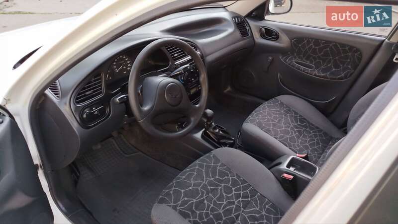 Седан Daewoo Sens 2003 в Харькове
