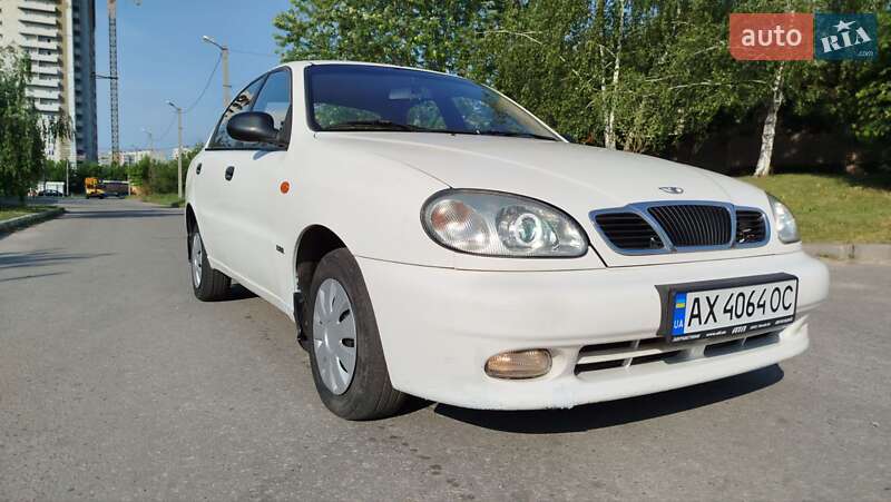 Седан Daewoo Sens 2003 в Харькове