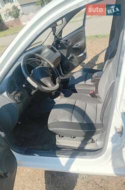 Седан Daewoo Sens 2013 в 