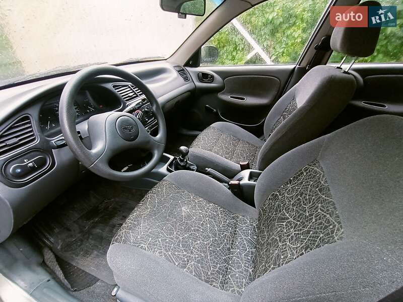 Седан Daewoo Sens 2005 в Львове