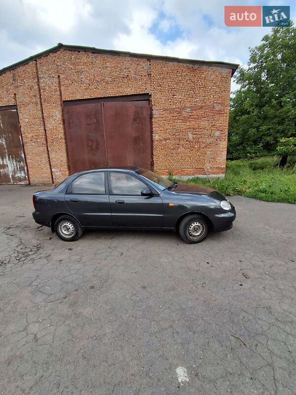 Седан Daewoo Sens 2011 в Старой Синяве