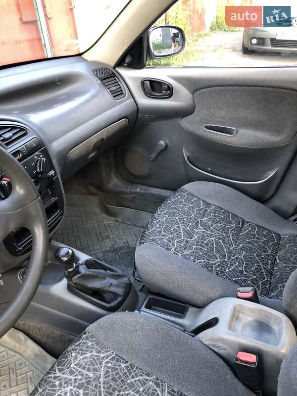 Седан Daewoo Sens 2005 в Харькове