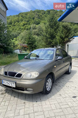 Седан Daewoo Sens 2005 в Рахові