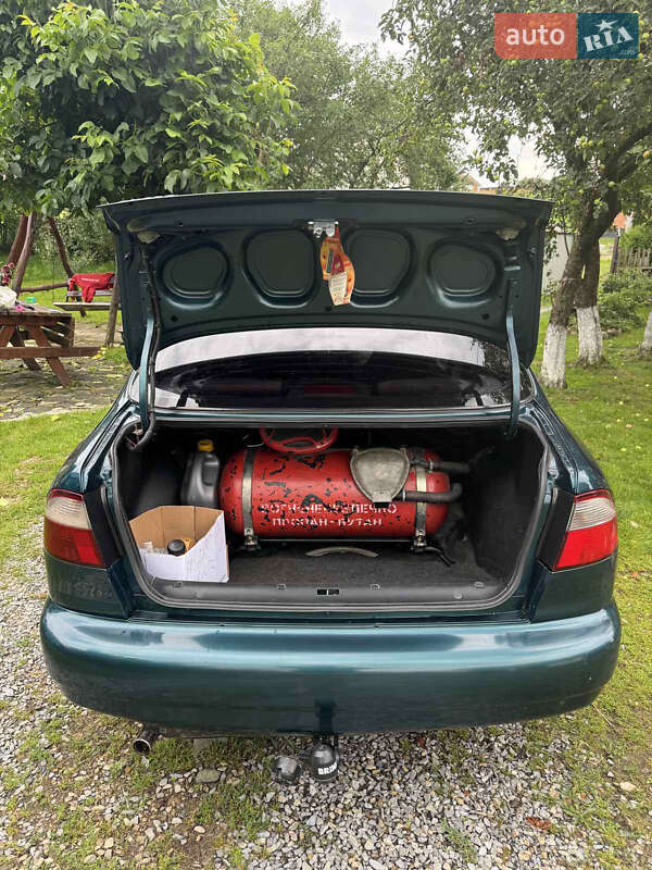Седан Daewoo Sens 2004 в Ивано-Франковске