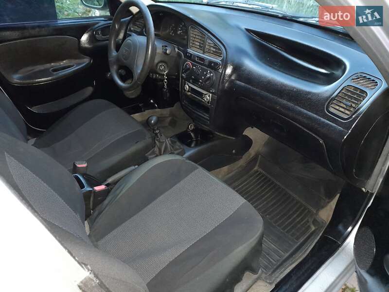 Седан Daewoo Sens 2005 в Запорожье