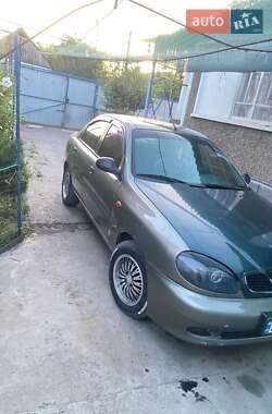 Седан Daewoo Sens 2004 в Кривом Роге