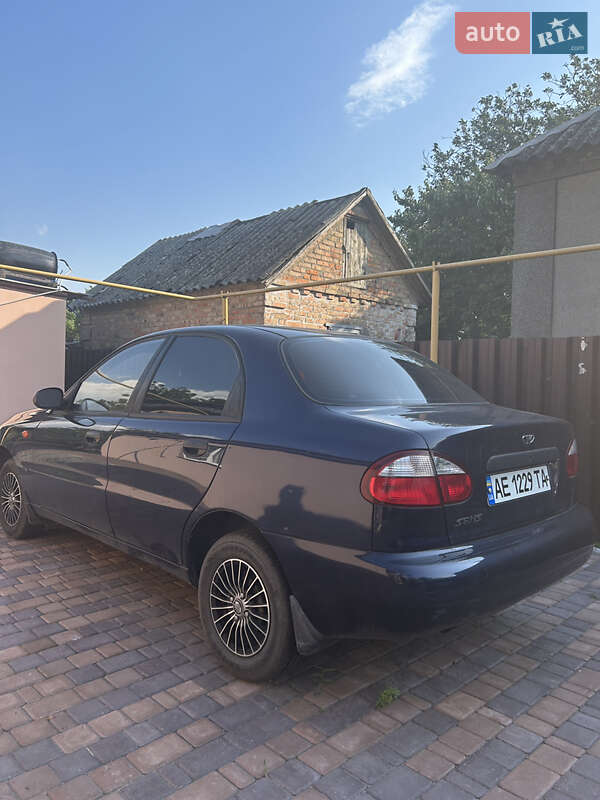 Седан Daewoo Sens 2003 в Днепре