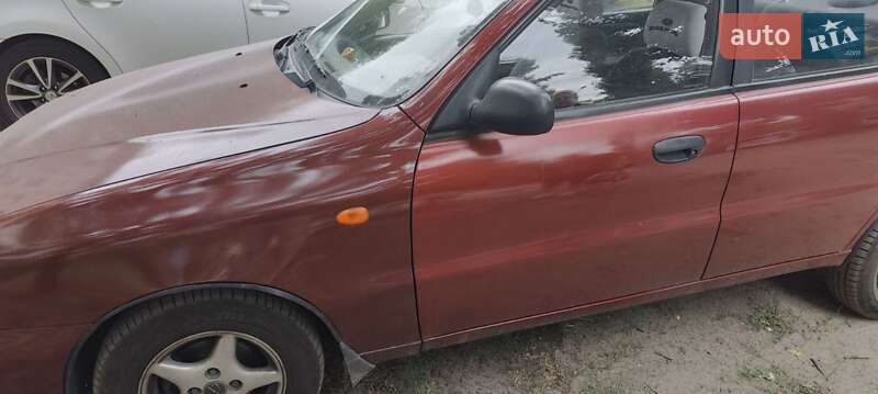 Седан Daewoo Sens 2005 в Днепре