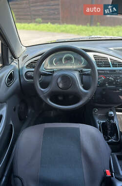Седан Daewoo Sens 2014 в 