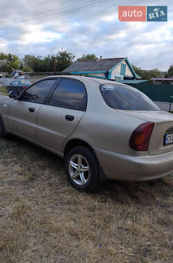 Седан Daewoo Sens 2012 в 