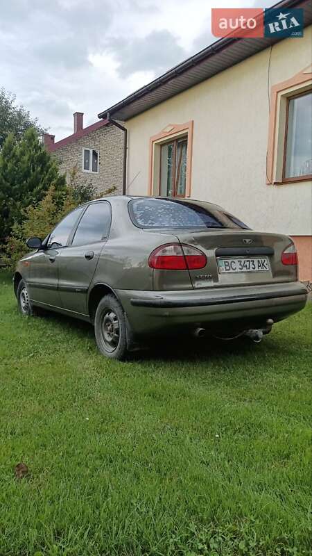 Седан Daewoo Sens 2005 в Новояворовске