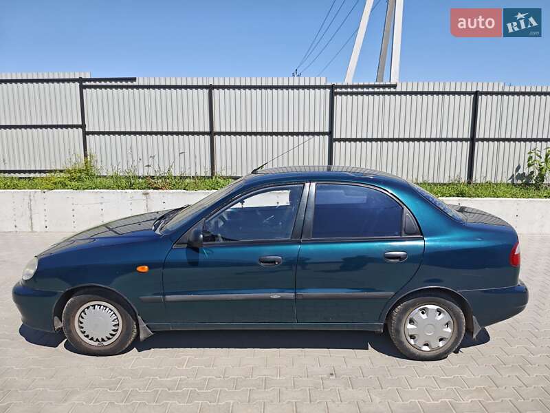 Седан Daewoo Sens 2003 в Львове