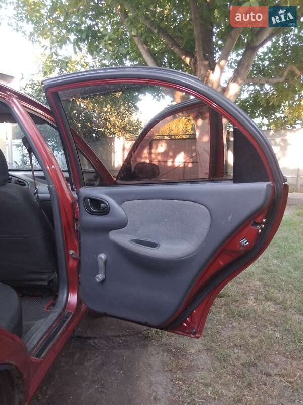 Седан Daewoo Sens 2005 в Решетиловке