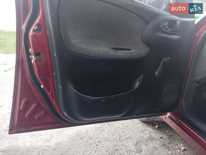 Седан Daewoo Sens 2005 в Козятині