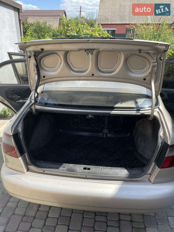 Седан Daewoo Sens 2004 в Полтаві