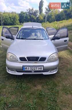 Седан Daewoo Sens 2004 в Обухове