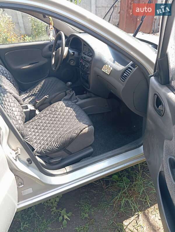 Седан Daewoo Sens 2007 в Люботине