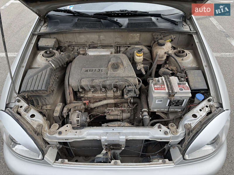 Седан Daewoo Sens 2004 в Киеве