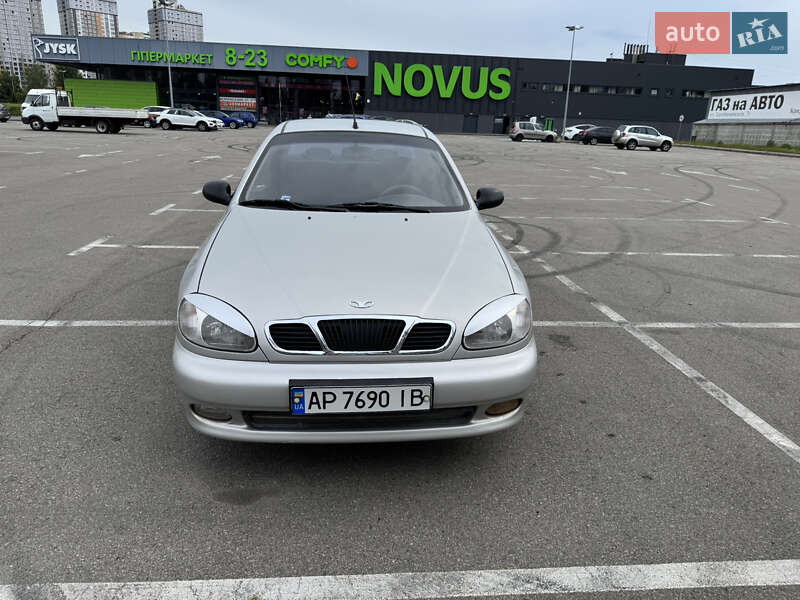Седан Daewoo Sens 2004 в Киеве