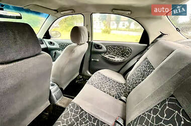 Седан Daewoo Sens 2003 в 