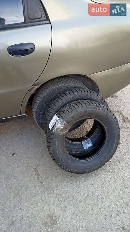 Седан Daewoo Sens 2003 в Киеве