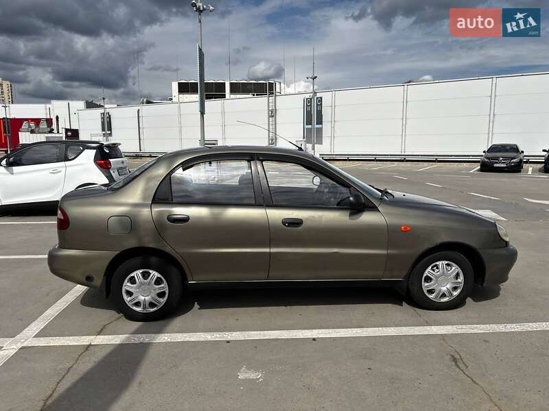 Седан Daewoo Sens 2003 в Киеве