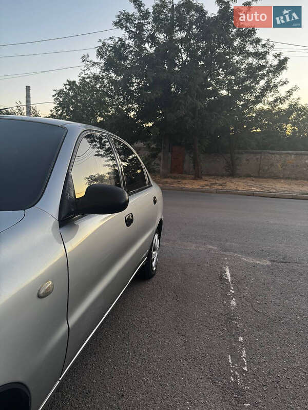 Седан Daewoo Sens 2006 в Миколаєві