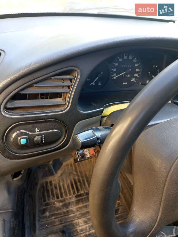 Седан Daewoo Sens 2003 в Могилів-Подільському