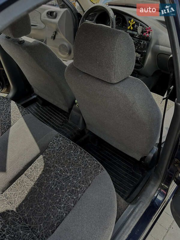 Седан Daewoo Sens 2005 в Киеве