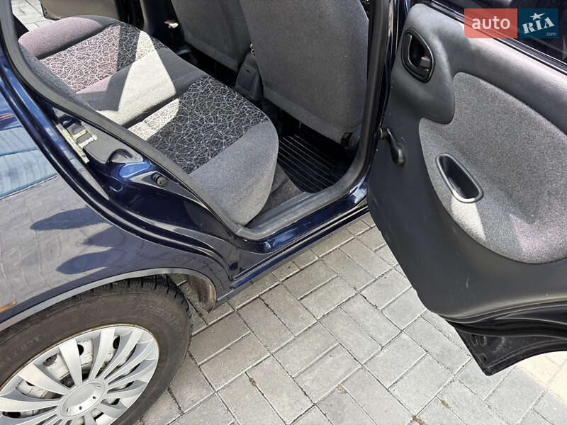 Седан Daewoo Sens 2005 в Киеве