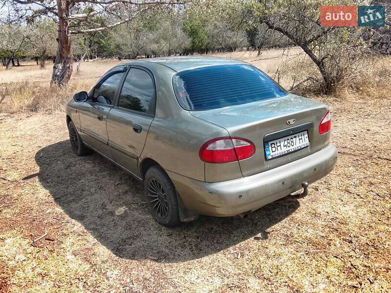 Седан Daewoo Sens 2006 в Измаиле
