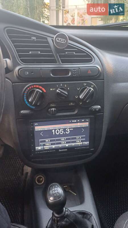 Седан Daewoo Sens 2004 в Житомирі