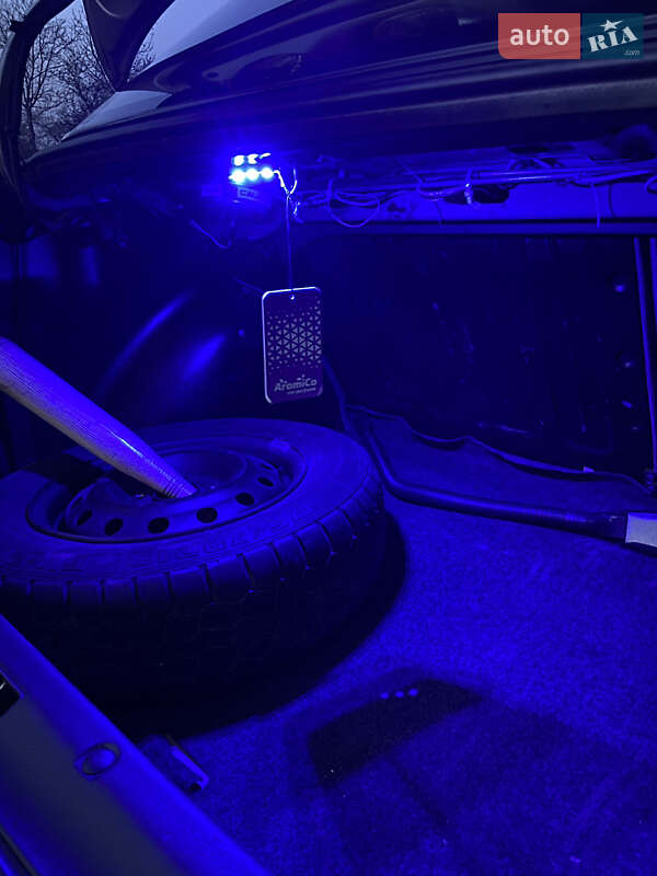 Седан Daewoo Sens 2003 в Кременце