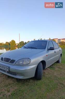 Седан Daewoo Sens 2004 в Романове