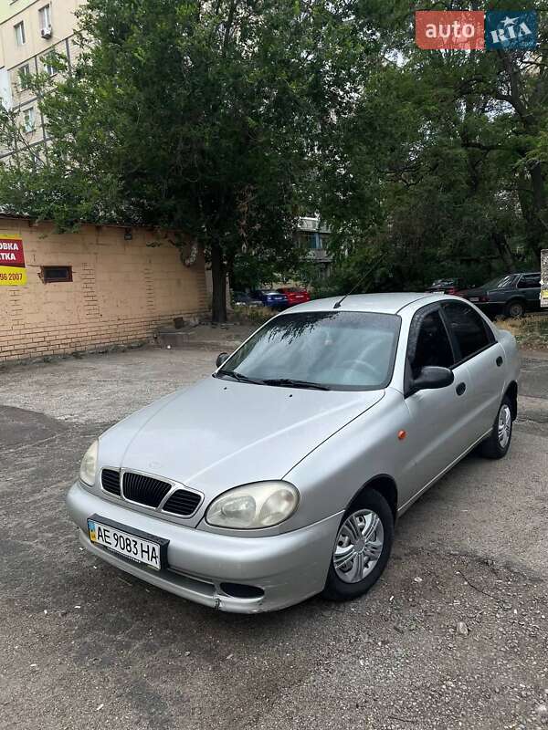 Седан Daewoo Sens 2003 в Дніпрі
