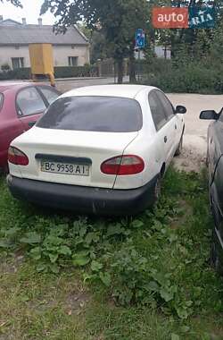 Седан Daewoo Sens 2002 в Львове