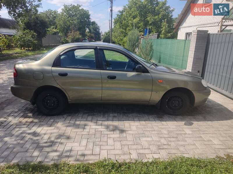 Седан Daewoo Sens 2003 в Дніпрі